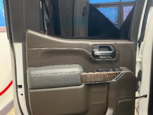 Used 2020 GMC Sierra 1500 Denali w/ Denali Ultimate Package image 8