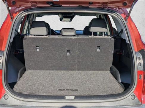 Used 2022 Kia Seltos S image 6