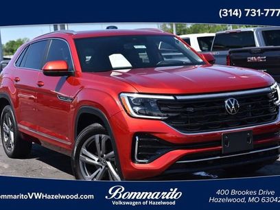 Used 2024 Volkswagen Atlas Cross Sport SEL R-Line