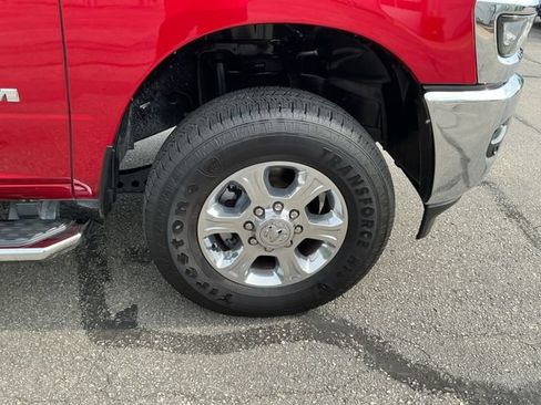 Used 2026 RAM 2500 Big Horn AWD/4WD image 17