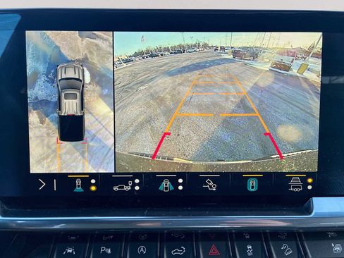 Certified 2023 Chevrolet Silverado 1500 High Country w/ Z71 Off-Road Package image 14