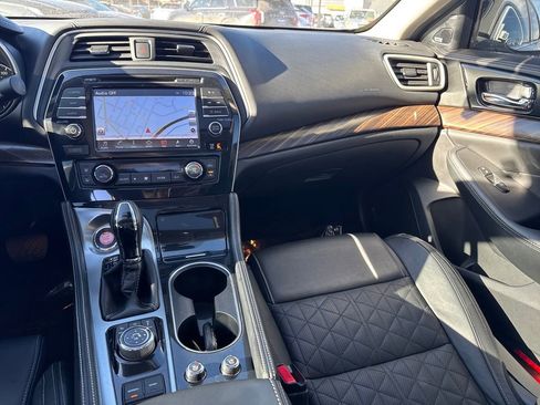 Used 2017 Nissan Maxima Platinum image 34
