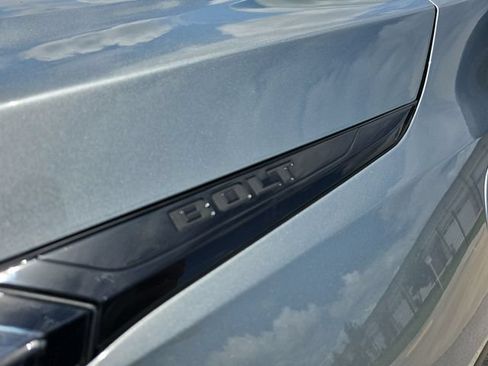 New 2027 Chevrolet Bolt LT FWD image 31