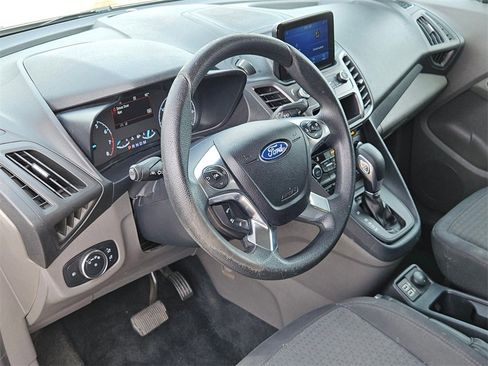 Used 2022 Ford Transit Connect XLT image 14