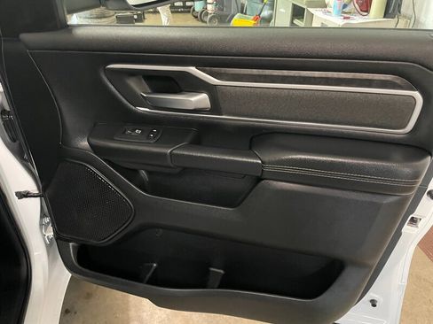 Used 2020 RAM 1500 Big Horn AWD/4WD image 23
