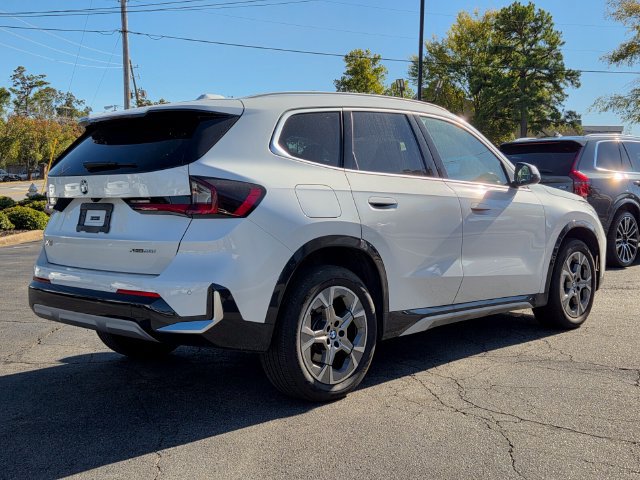 Used 2026 BMW X1 xDrive28i AWD/4WD image 5