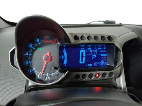 Used 2015 Chevrolet Sonic LS image 23