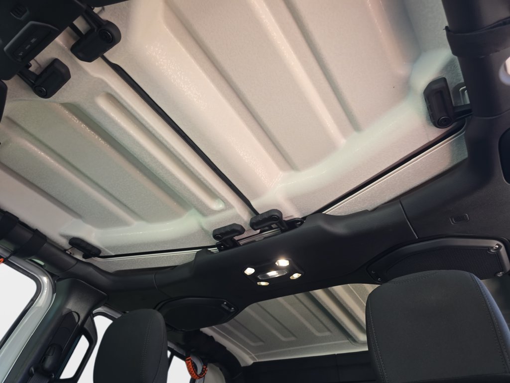 Used 2021 Jeep Gladiator Mojave AWD/4WD image 21