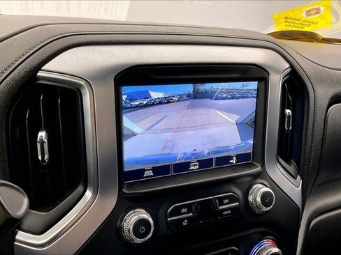 Used 2022 GMC Sierra 1500 SLT w/ SLT Premium Package image 23