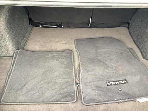 Used 2020 Nissan Versa SR image 14