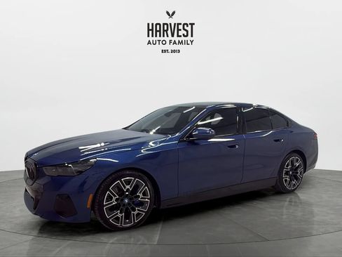 Used 2025 BMW i5 xDrive40 w/ Executive Package AWD/4WD image 1