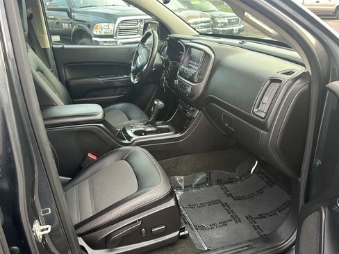 Used 2016 GMC Canyon SLE w/ All Terrain Adventure Package image 14