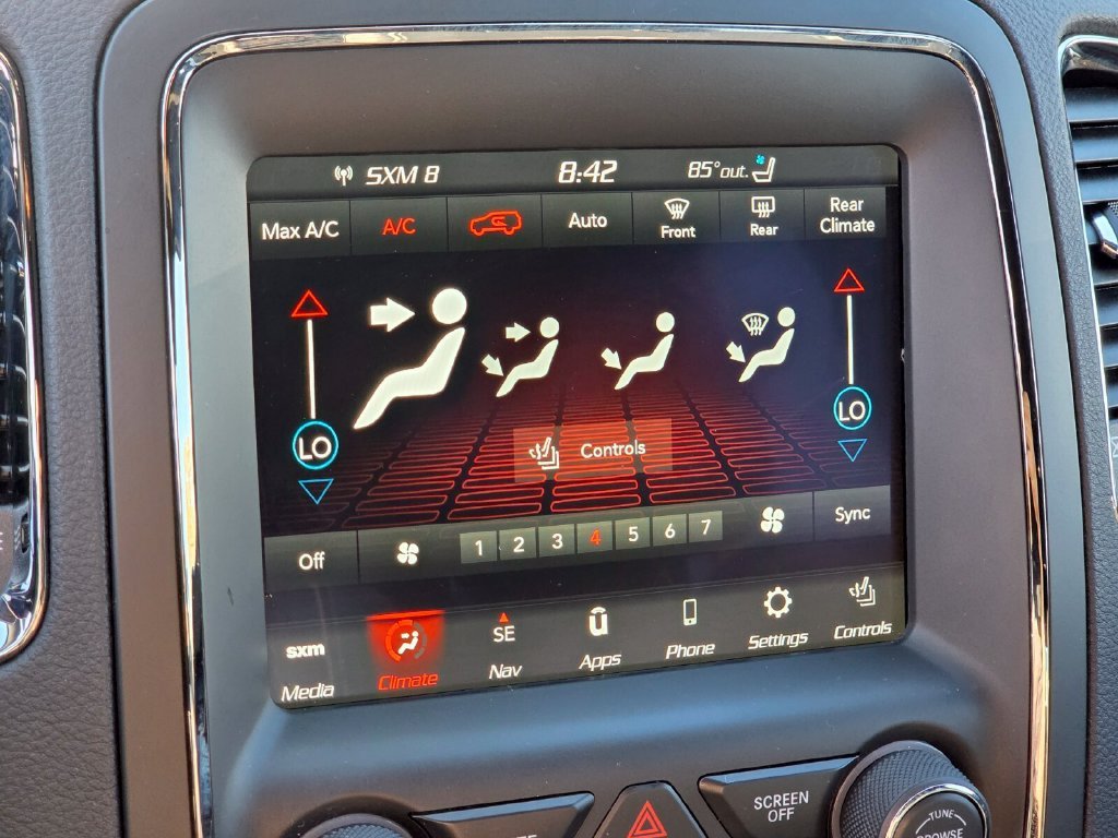 Used 2018 Dodge Durango SRT w/ Technology Group AWD/4WD image 33