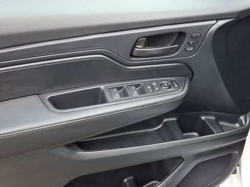 Certified 2023 Honda Odyssey Sport image 13