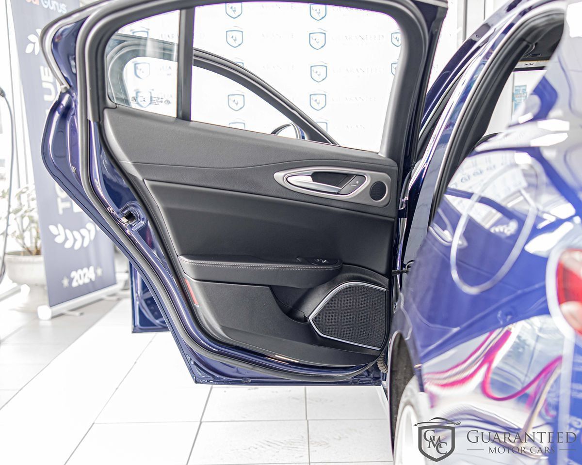 Used 2021 Alfa Romeo Giulia Ti Sport AWD/4WD image 32