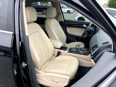 Used 2019 Audi Q5 2.0T Premium AWD/4WD image 10