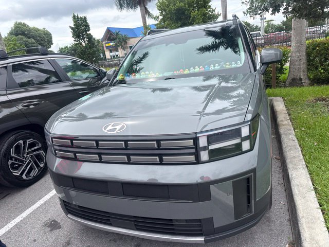 Used 2024 Hyundai Santa Fe SEL FWD image 3