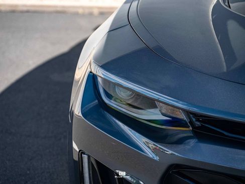 Used 2022 Chevrolet Camaro ZL1 RWD image 22
