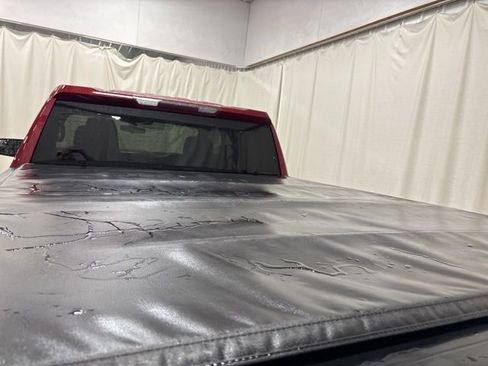 Used 2019 Chevrolet Silverado 1500 Custom Trail Boss w/ Custom Convenience Package AWD/4WD image 16