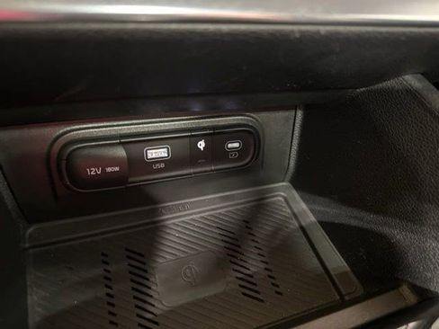 Used 2023 Kia Sportage SX image 15