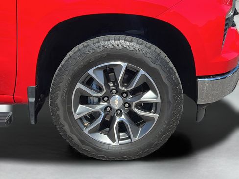 Used 2023 Chevrolet Silverado 1500 LT AWD/4WD image 22