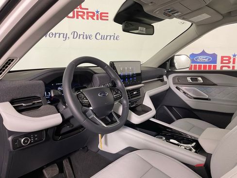 New 2026 Ford Explorer Platinum AWD/4WD image 13
