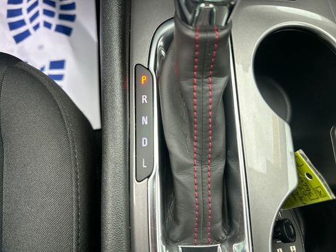 Used 2024 Chevrolet Malibu RS FWD image 25