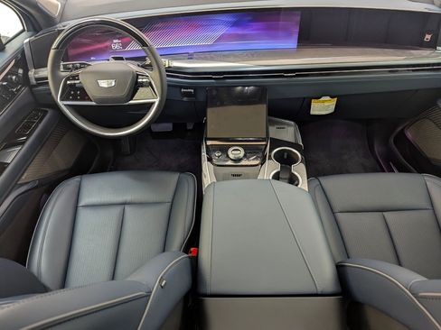 New 2026 Cadillac Escalade IQL Sport 2 image 15