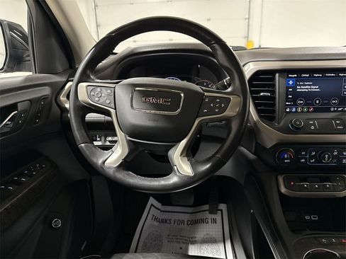 Used 2021 GMC Acadia Denali w/ Denali Technology Package image 11