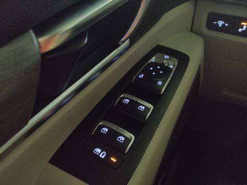 Used 2022 Kia Telluride EX w/ EX Premium Package FWD image 27