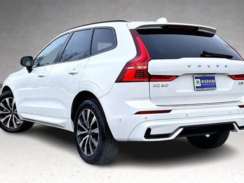 Certified 2023 Volvo XC60 B5 Plus w/ Protection Package Premier image 4