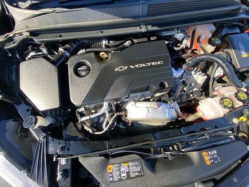 Used 2018 Chevrolet Volt LT image 28