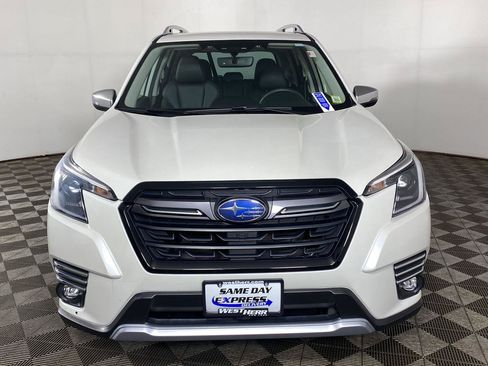 Used 2023 Subaru Forester Touring AWD/4WD image 11