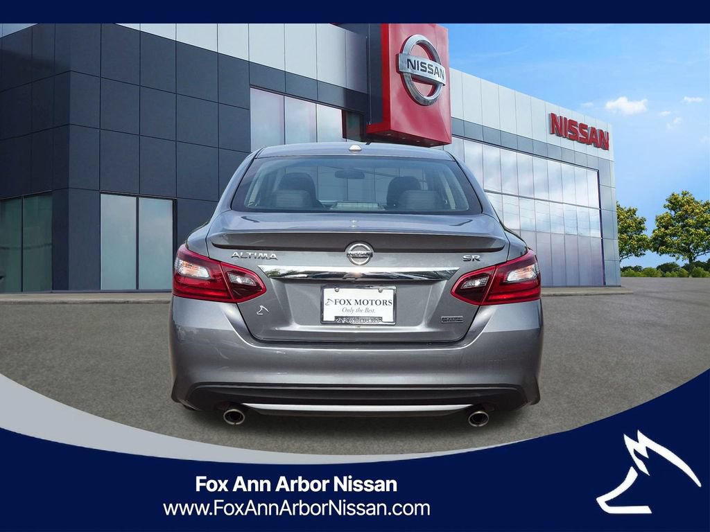 Used 2018 Nissan Altima 2.5 SR w/ SR Special Edition FWD image 4