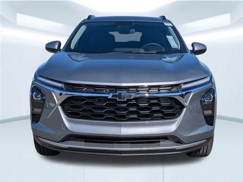 New 2026 Chevrolet Trax LT w/ Driver Confidence Package image 10