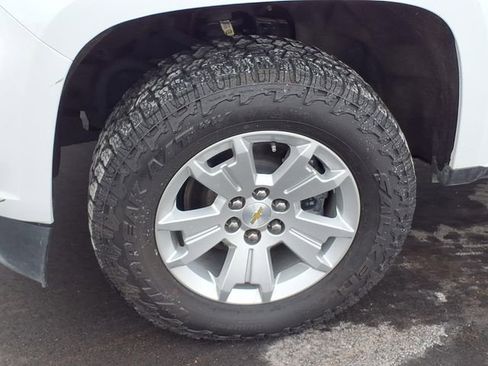 Used 2022 Chevrolet Colorado LT w/ Fleet Safety Package image 21