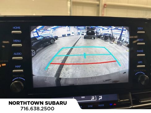 Used 2021 Toyota Sienna LE FWD image 15