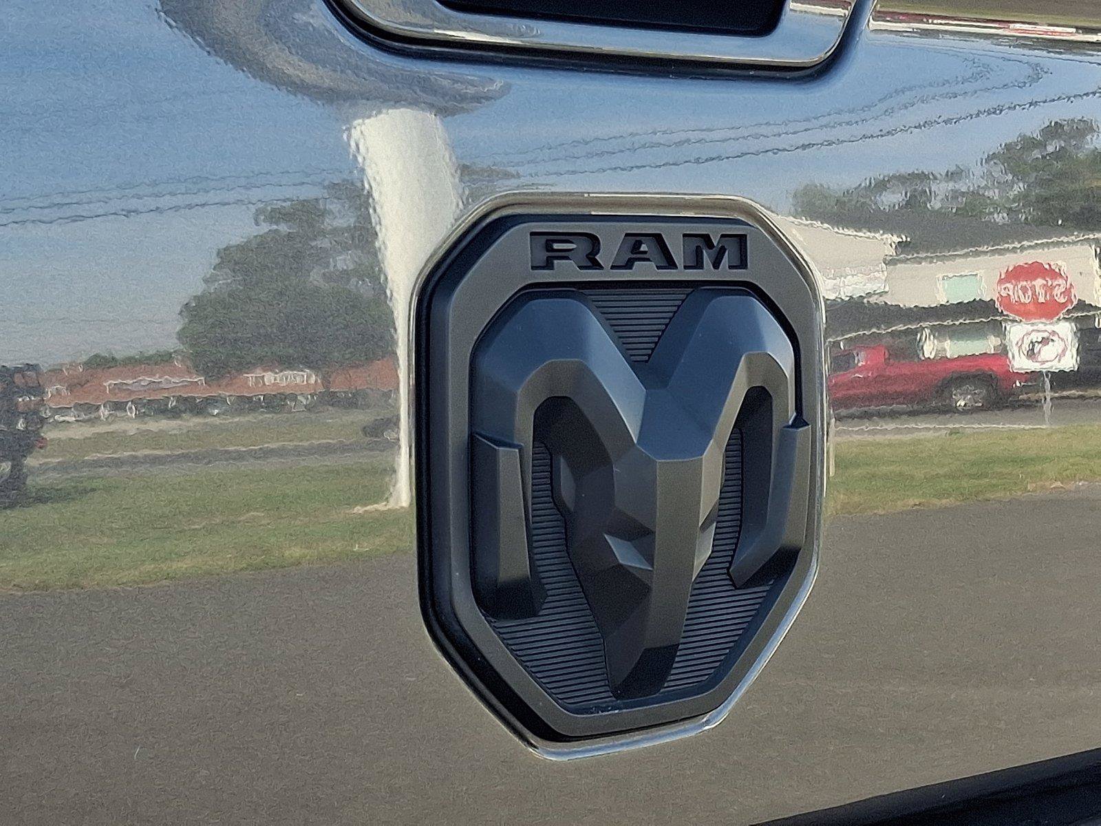 Used 2022 RAM 2500 Laramie AWD/4WD image 31