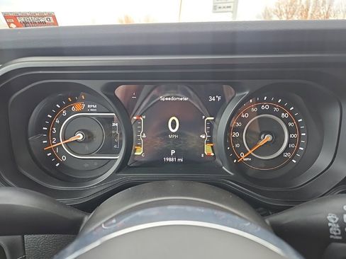 Used 2024 Jeep Wrangler Sahara w/ Technology Group image 49