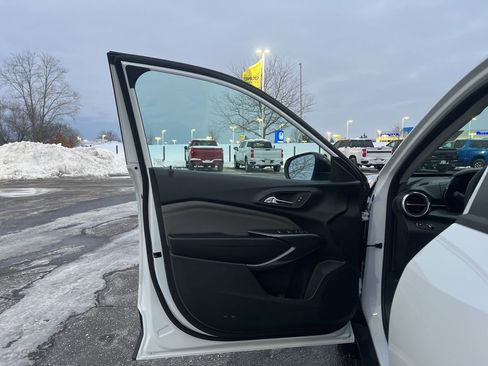 New 2026 Chevrolet Trax ACTIV image 7