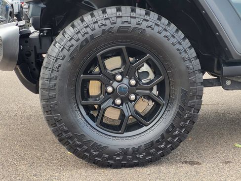 Used 2025 Jeep Wrangler Unlimited Sport S 4xe AWD/4WD image 11
