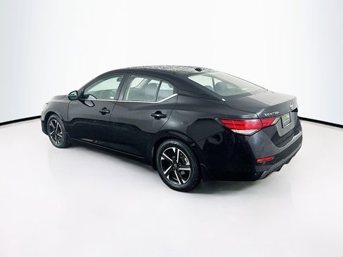 Used 2024 Nissan Sentra SV image 5