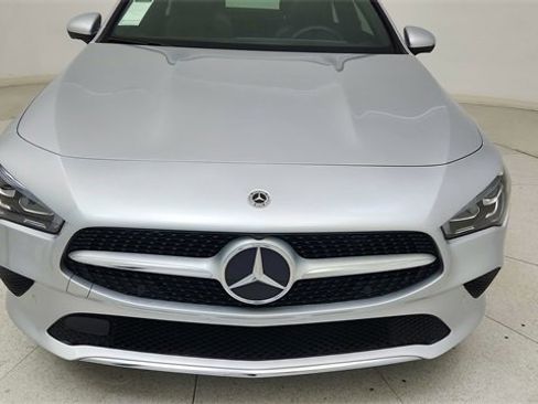 Used 2021 Mercedes-Benz CLA 250 image 9