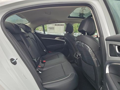 New 2026 Genesis G70 2.5T Prestige image 13