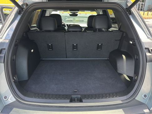 Used 2025 Chevrolet Equinox LT w/ Convenience Package II FWD image 33