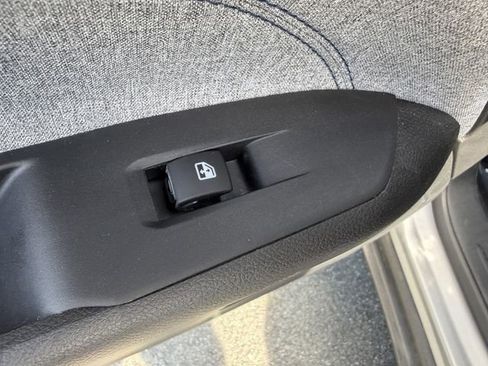 Used 2022 Jeep Compass Latitude image 27