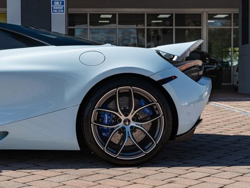 Used 2020 McLaren 720S Luxury image 14