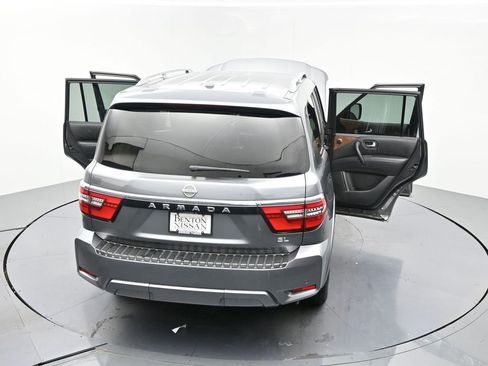 Used 2024 Nissan Armada SL w/ Captain's Chairs Package RWD image 28