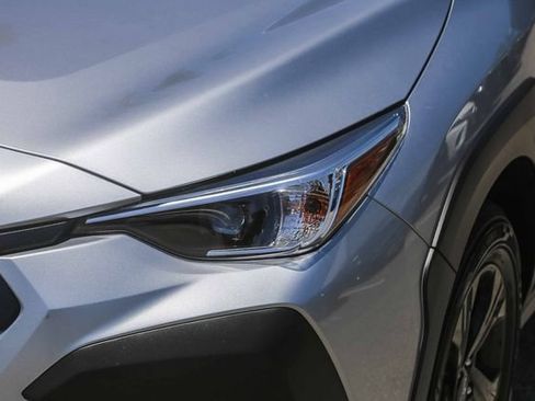 Used 2024 Subaru Crosstrek 2.0i w/ Crosstrek Mirror Package AWD/4WD image 5