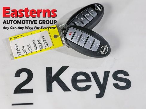 Used 2024 Nissan Altima 2.5 SV w/ SV Premium Package AWD/4WD image 22